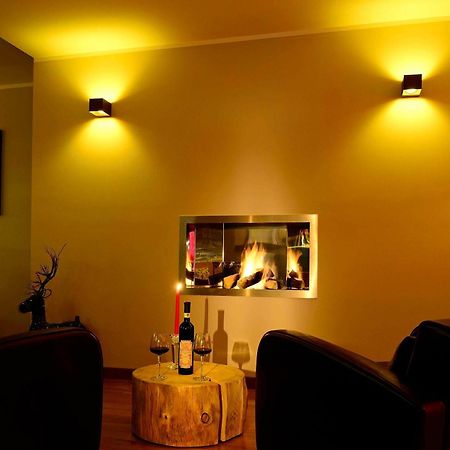 אסרגי Hotel Nido Dell'Aquila מראה חיצוני תמונה