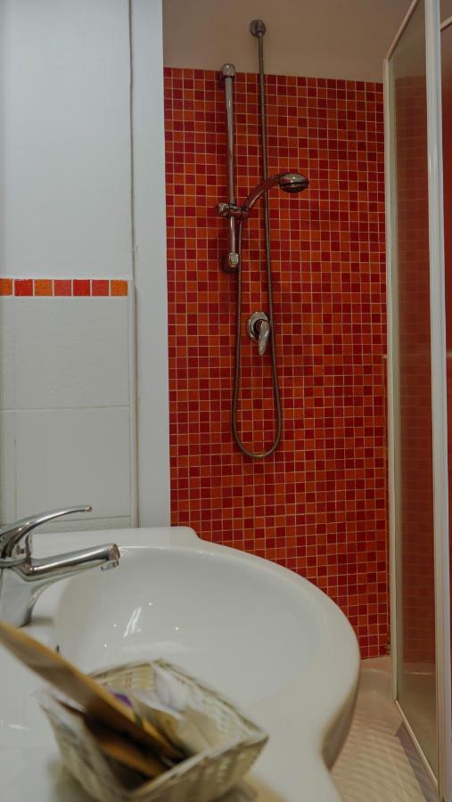 אסרגי Hotel Nido Dell'Aquila מראה חיצוני תמונה